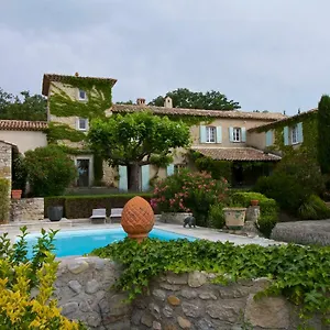 https://villa-rustica-la-tulisse-vaison-la-romaine.fr-provencehotel.com